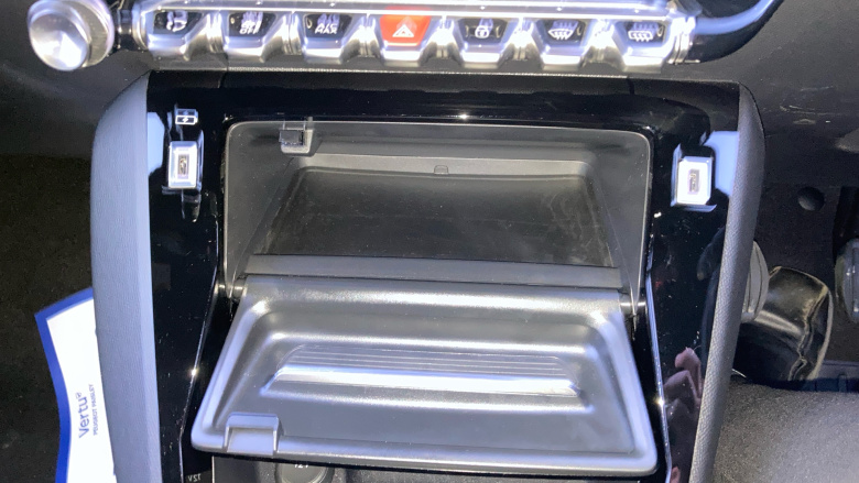 Peugeot 2008 1.2 PureTech Allure 5dr Petrol Estate